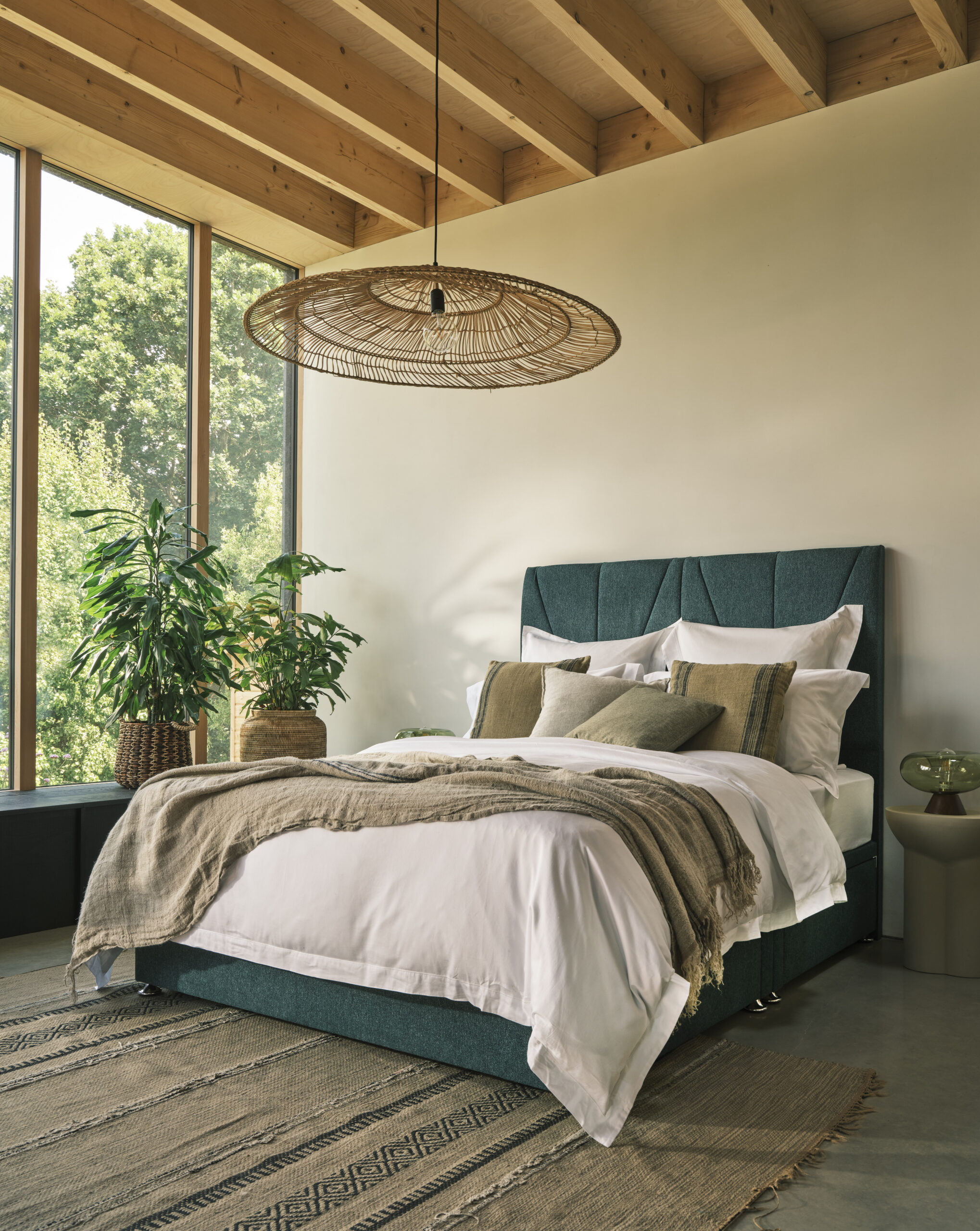 Wool Luxe 1200 Base and Mattress - Image 2